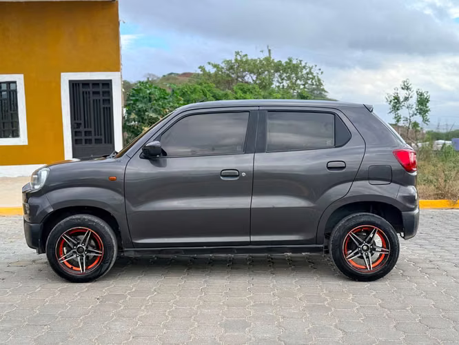 SUZUKI SPRESSO 2023