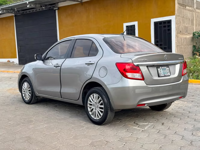 SUZUKI DZIRE 2021 - Imagen 4