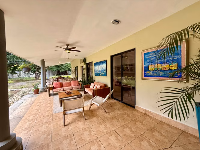 FH | Casa en Venta | las Colinas