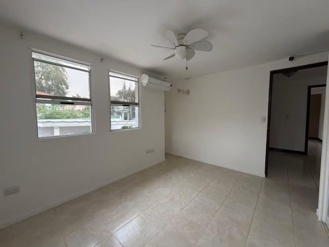 CASA EN VENTA CERCA DEL COLEGIO ALEMÁN | URBANIZACIÓN CAROLINA CARRETERA SUR  - Imagen 10