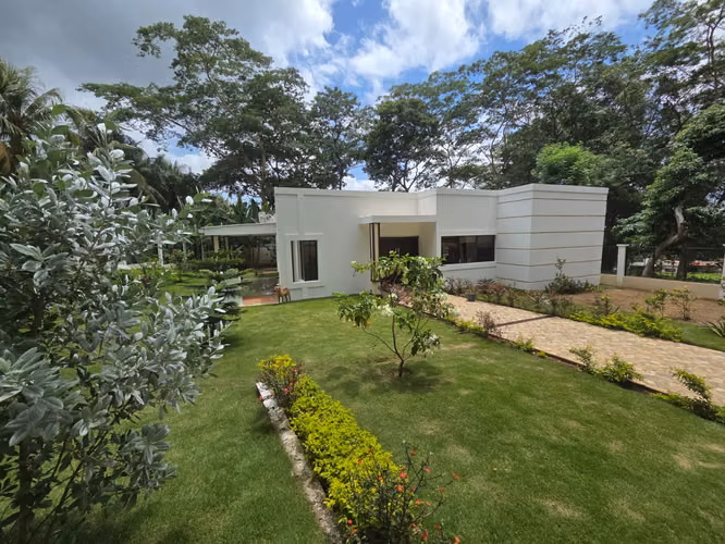 AG. SE VENDE CASA EN RESIDENCIAL EN CARRETERA MASAYA KM 13 - Imagen 9