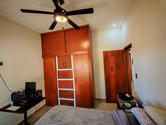 AG. SE VENDE CASA EN RESIDENCIAL EN CARRETERA MASAYA KM 13 - Imagen 8