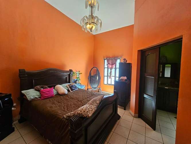 AG, SE VENDE CASA EN GRANADA - Imagen 8
