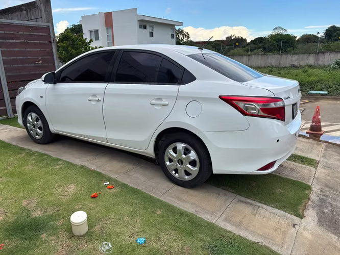 Toyota Yaris 2016