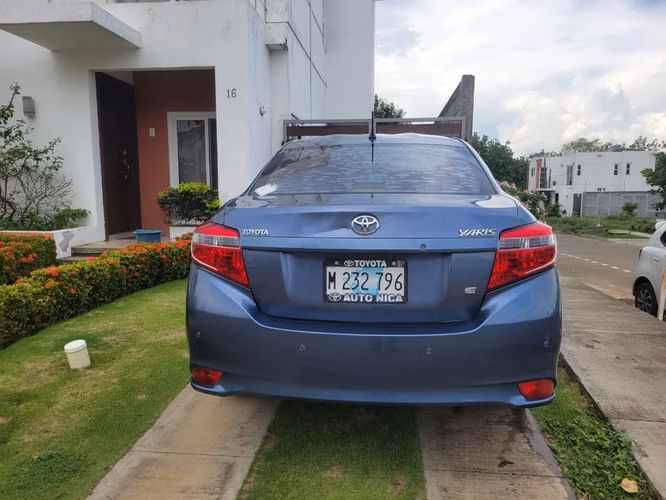 Toyota Yaris 2015
