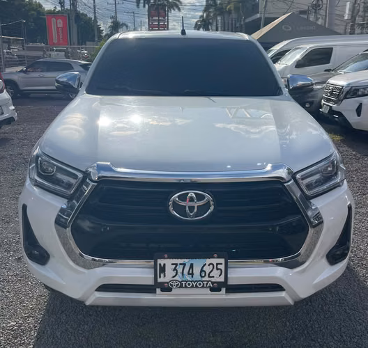 TOYOTA HILUX SRV 2024 AUTOMÁTICA 4x4 - Imagen 4