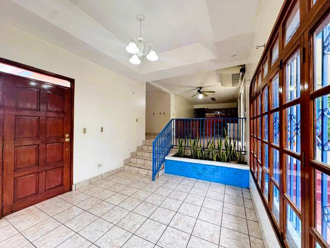Alquiler de Casa en Santo Domingo 