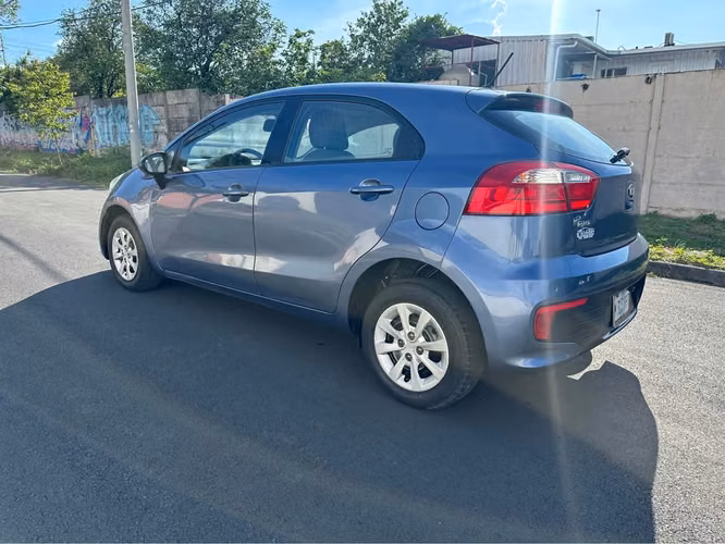 Kia Rio NACIONAL  //  2016 - Imagen 8