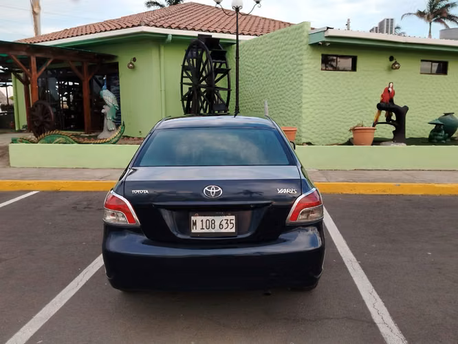 Toyota Yaris Azul - Imagen 16