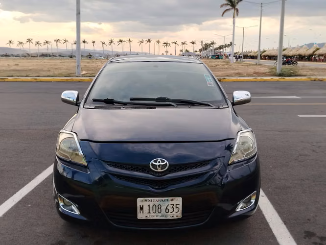 Toyota Yaris Azul - Imagen 12