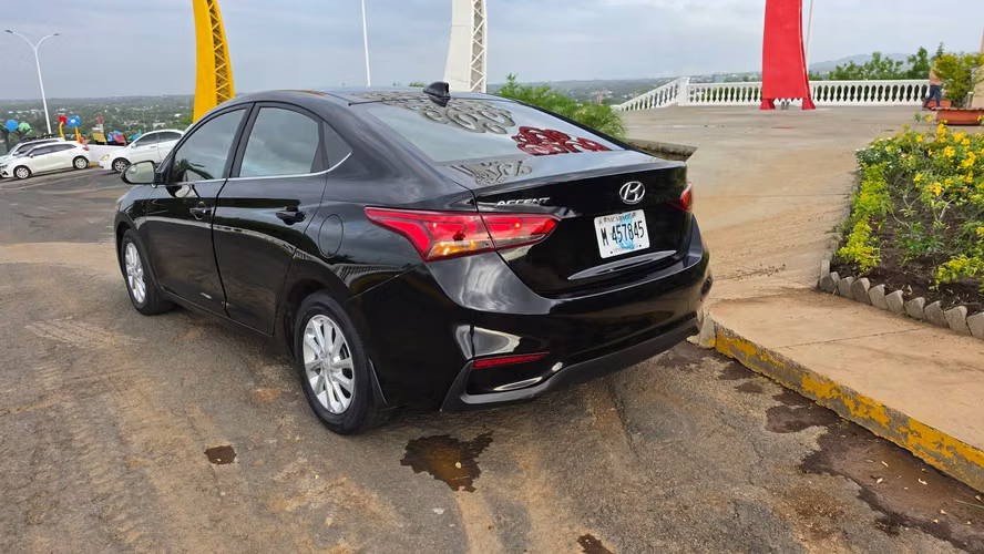 PRECIOSO HYUNDAI ACCENT 2020 - Imagen 4
