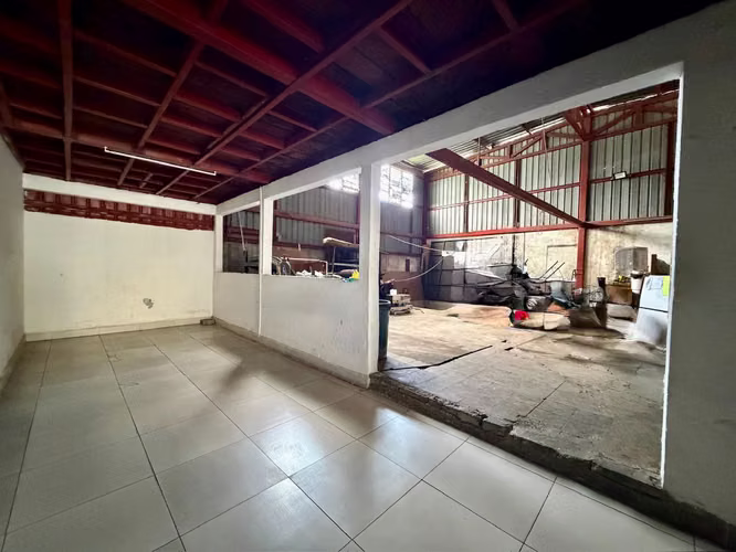 FP- Rento ofibodega en la Tenderi, sector mercado Oriental  - Imagen 7