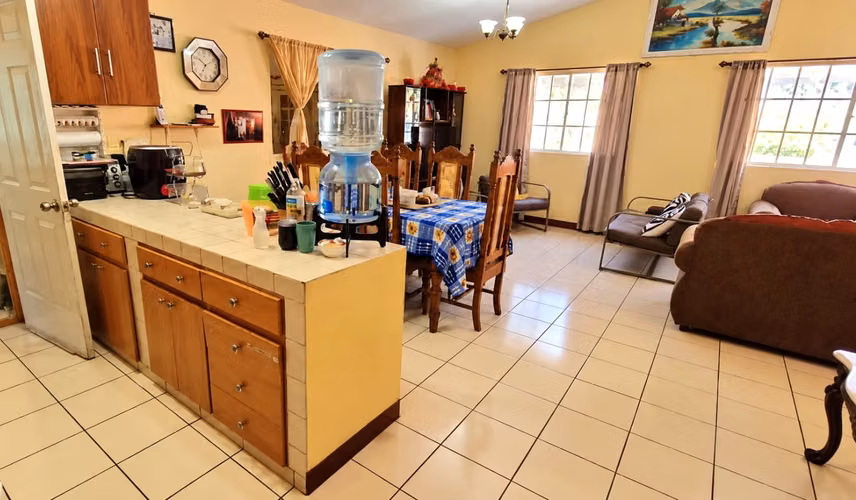 EM-Casa con Apartamento incluido en Venta, Comarca El Raizón km 20.5 Carretera Masaya  - Imagen 6