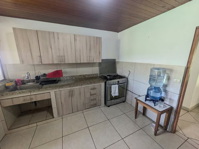 Renta en las colinas ideal para vivienda u oficina  - Imagen 11