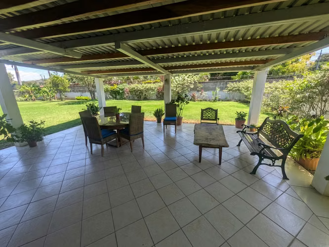 Renta en las colinas ideal para vivienda u oficina  - Imagen 18