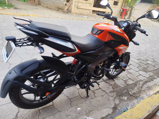 Sell motorbike Press NS125 UG