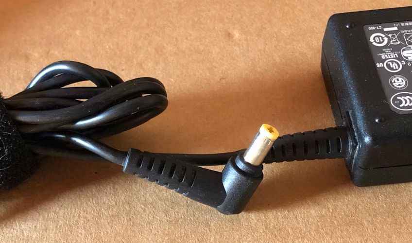Cargador Original para laptops Acer Aspire de 65 Watts - Imagen 3