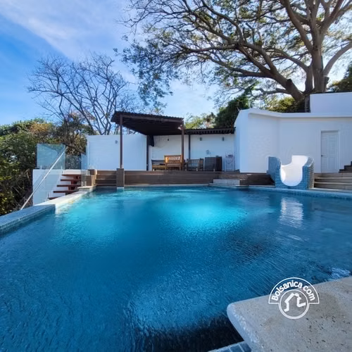 Venta de Casa en Valle de Luna 