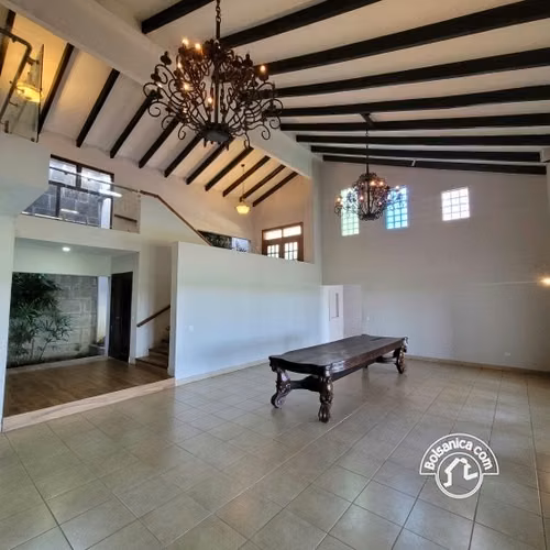 Venta de Casa en Valle de Luna  - Imagen 3
