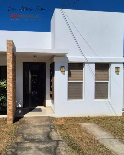 ¡En venta! Casa dentro de Residencial Santa Isabel, Carretera Sur. - Imagen 3