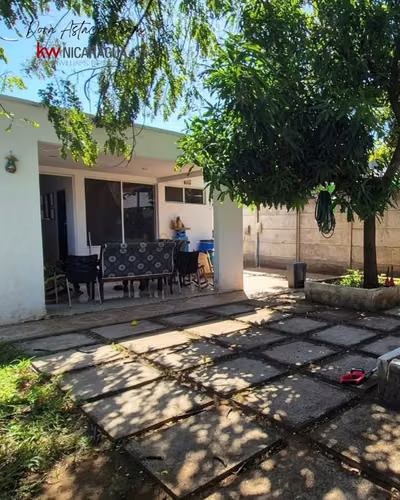 ¡En venta! Casa dentro de Residencial Santa Isabel, Carretera Sur. - Imagen 13