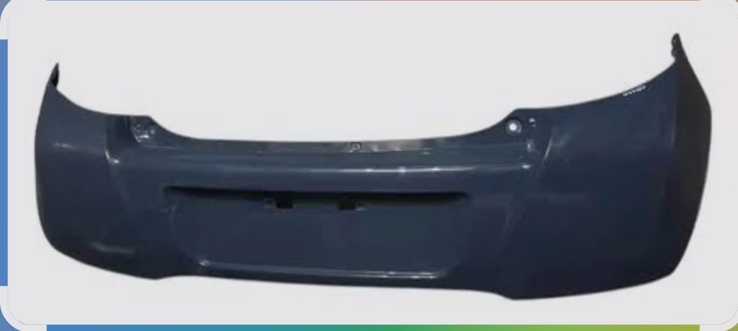 Vendo Puerta y bumper nuevos para Suzuki Celerio
