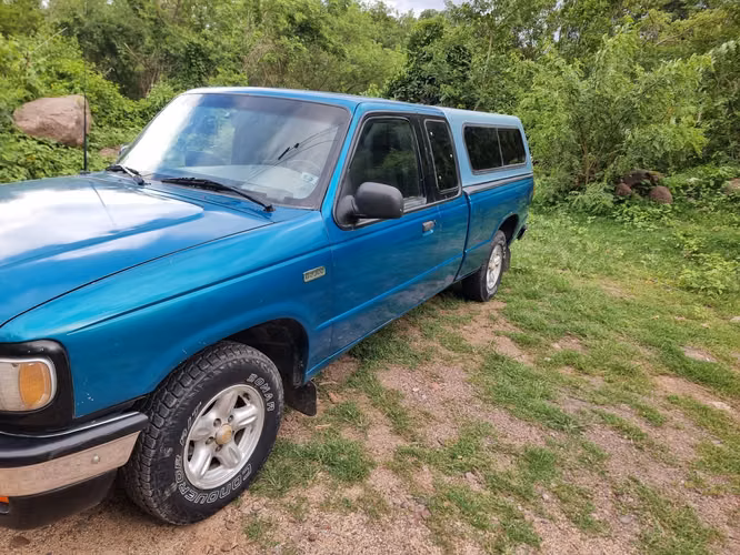Mazda B2300 manual RWD 1996 - Imagen 5