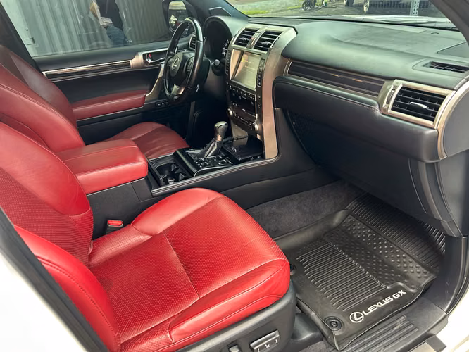 Lexus Gx 460 Luxury edition año 2020  - Imagen 11