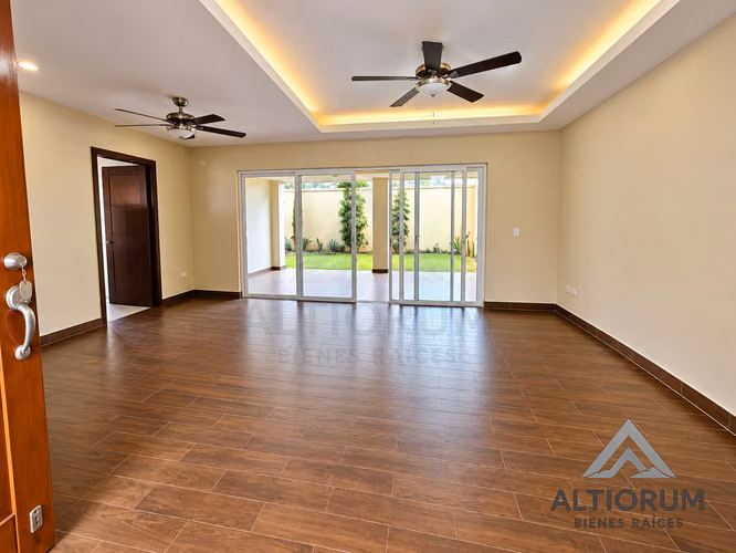 CASA EN RENTA EN LA ESTANCIA DE SANTO DOMINGO - Imagen 2