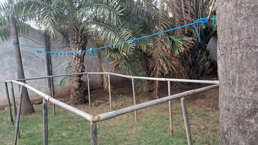 SWIMMING POOL OF PURE STEEL, THE FRAMEWORK without canvas