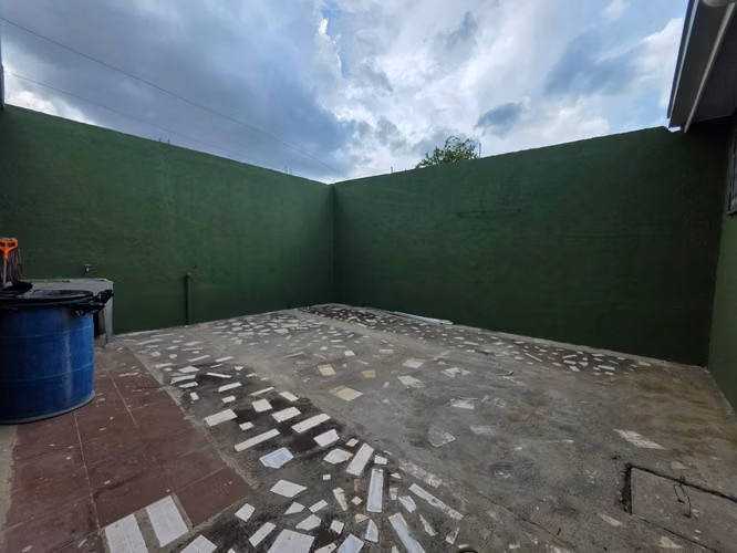CASA EN VENTA | PRADERAS DEL DORAL   Cerca del Mercado Mayoreo, Managua. - Imagen 3