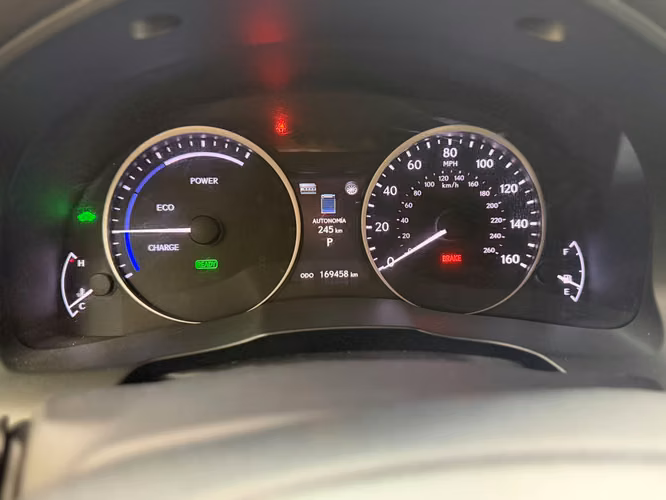 Lexus ES 300h 2013