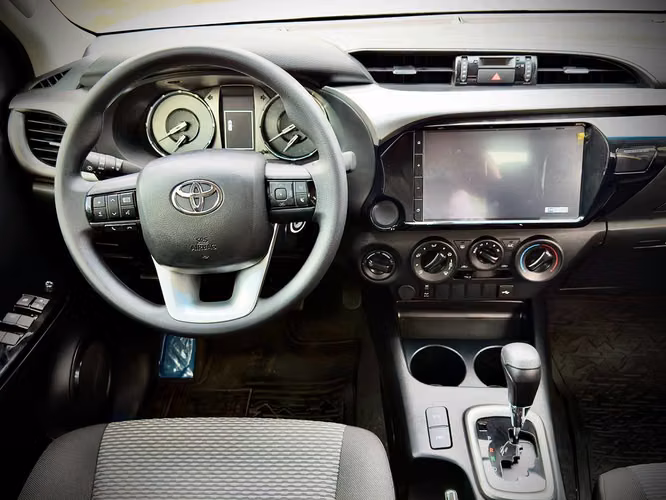 Toyota hilux nueva 2027 automática entrega inmediata  - Imagen 6