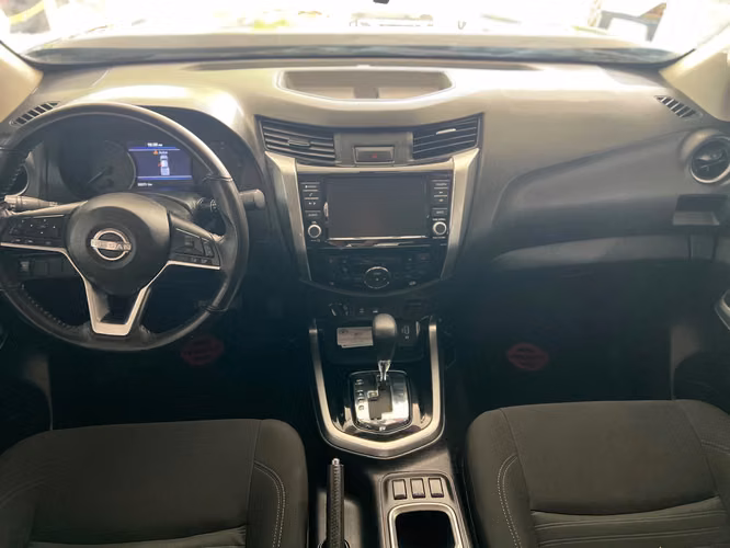 NISSAN NP300 FRONTIER XE AÑO 2025 - Imagen 5