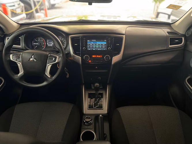 MITSUBISHI L200 SPORTERO AÑO 2024 - Imagen 5