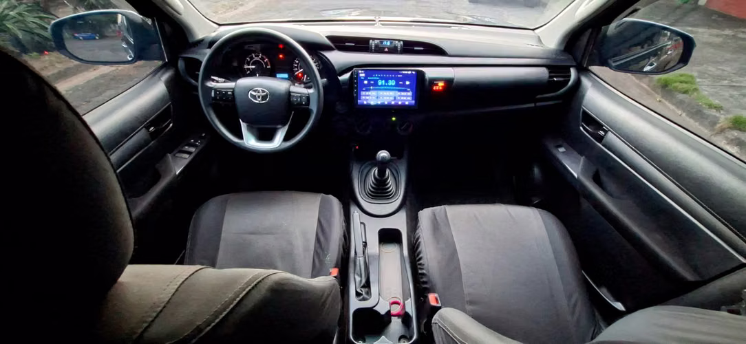 TOYOTA HILUX BAJA 4X2  - Imagen 7