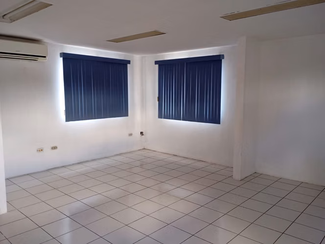 Renta de local de oficinas  - Imagen 4