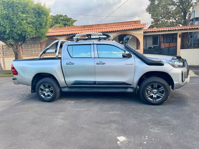 Toyota Hilux Sr  - Imagen 3