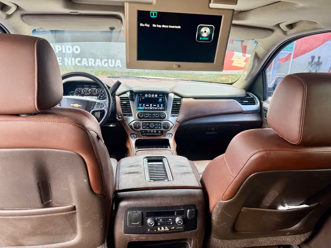 CHEVROLET TAHOE 