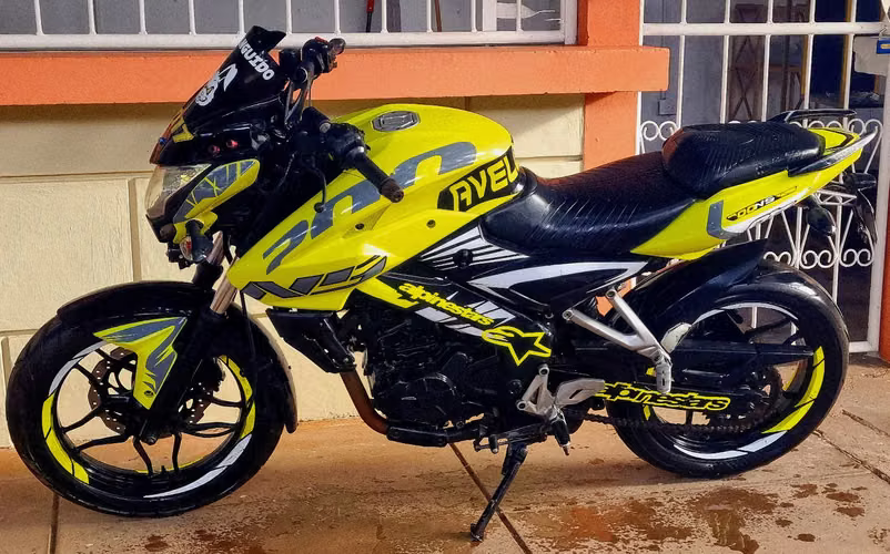 Pulsar Ns 200 año 2015 - Imagen 8