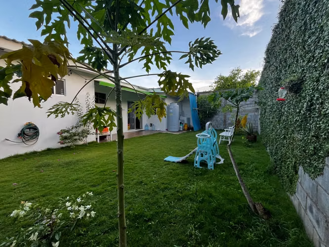 Se Vende - Bonita y Acogedora Casa, en Exclusivo Residencial