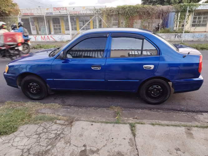 Vehículo hyundai  - Imagen 10