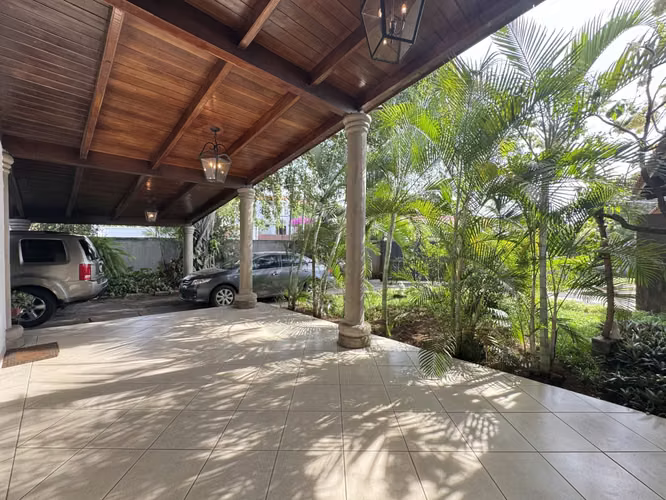 Venta de Casa en Las Colinas  - Imagen 10