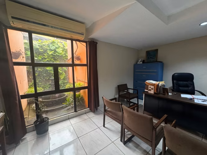 EDIFICIO EN VENTA CON UBICACION ESTARTEGICA - Imagen 2