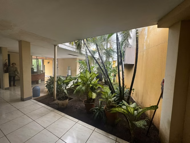 EDIFICIO EN VENTA CON UBICACION ESTARTEGICA - Imagen 5