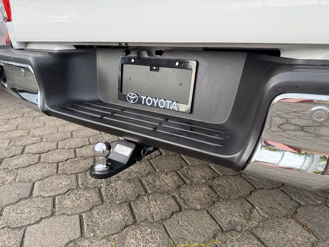 VENDO/CAMBIO- Hilux NUEVA DE PAQUETE 4x4 Intermedia Mecanica ENTREGA INMEDIATA  - Imagen 10
