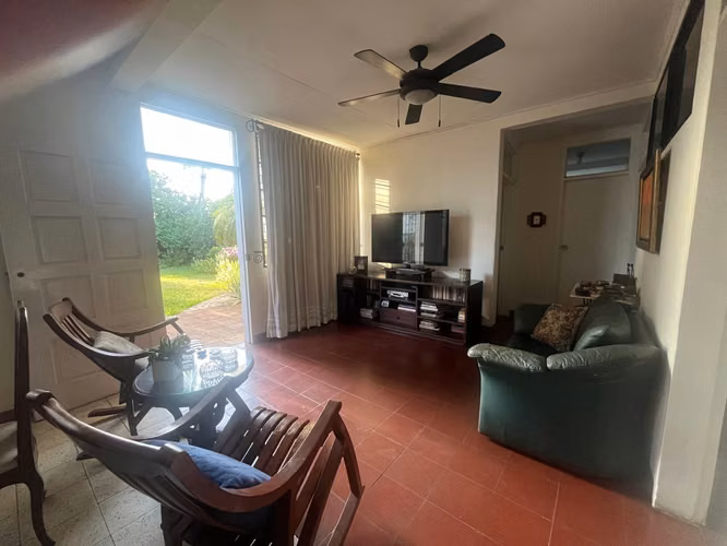  ¡SE VENDE CASA EN LAS PALMAS 