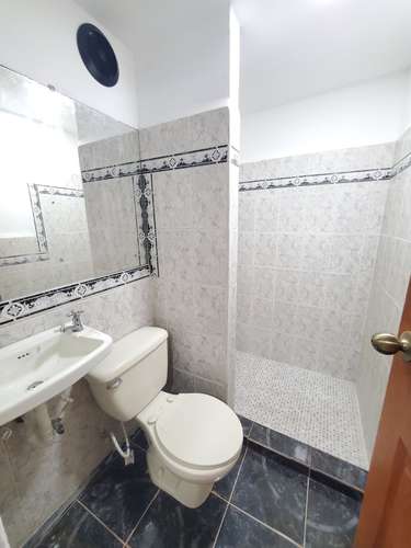 AP-Vendo propiedad en Bolonia - Imagen 12