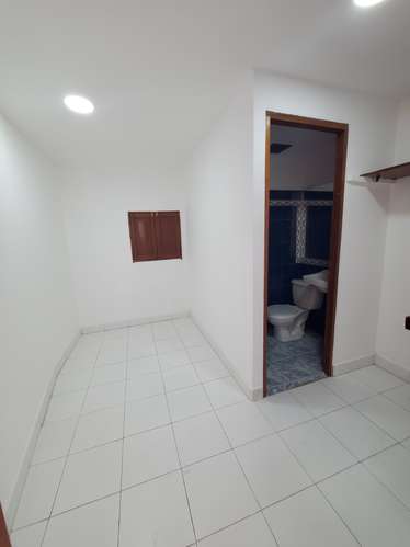 AP-Vendo propiedad en Bolonia - Imagen 11