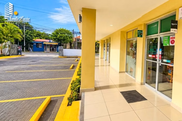  Locales Comerciales en Renta en Plaza Esquipulas - AC - Imagen 3
